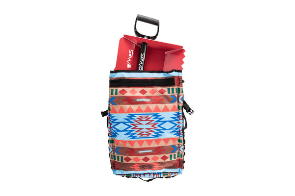 A Full-Size Snow Shovel That Fits in a Bag? Yes, Really.