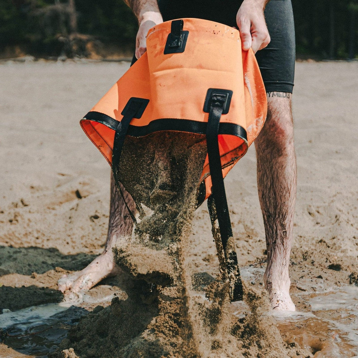 The Ruck™ Bucket Folding Camping or Beach Bucket – DMOS | Pro Shovel Tools