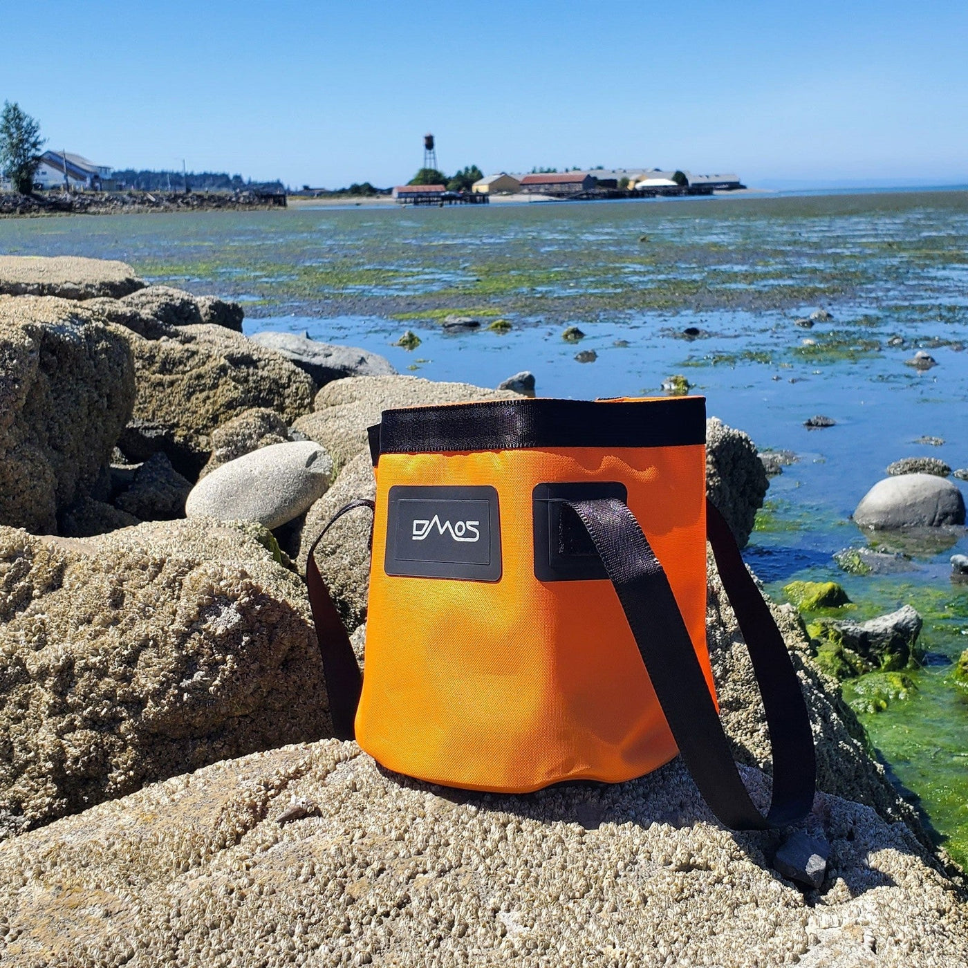The Ruck™ Bucket Folding Camping or Beach Bucket – DMOS | Pro Shovel Tools